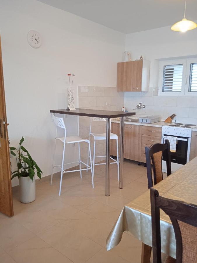 Apartment Davor Gradac  Extérieur photo