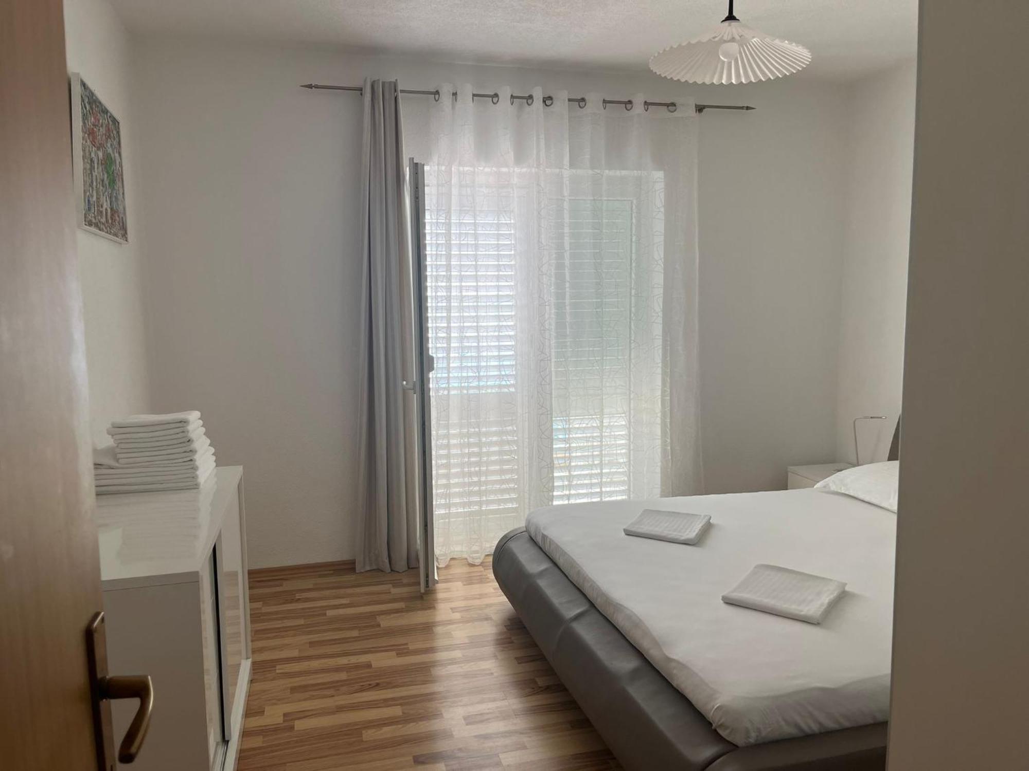 Apartment Davor Gradac  Extérieur photo